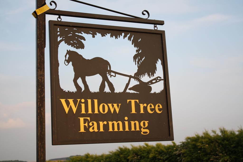 Hillington Willow Tree Farm מראה חיצוני תמונה